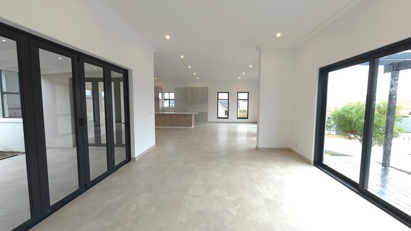 4 Bedroom Property for Sale in Mount Royal Golf Estate Western Cape